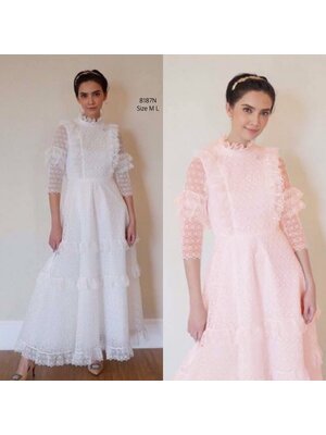 kudapy แม็กซี่เดรสลูกไม้สีขาว/สีชมพู แขนยาว แขนระบาย 2 ชั้น กระโปรงทรงทิ้งตัว เย็บซับด้านใน เจ้าหญิงมากค่ะชุดนี้