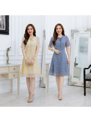 kudapy เดรสสั้นสีฟ้า/สีเหลือง ผ้าชีฟองแขนระบายสวยพริ้ว มีดีเทลคอจีบผูกโบว์ ผ้าลายดอกเล็กน่ารัก