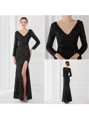 kudapy เดรสราตรียาวสีดำคอวี แขนยาว ทรงยืดตามตัวผ่าข้างตามแบบ ผ้ายืดมากค่ะ งานกริสเตอร์เนื้อดิ้นทองทอแสงสวยมากค่ะ