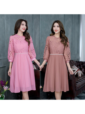 kudapy เดรสสั้นสีน้ำตาล/สีชมพู ดีไซน์แขนยาวจั้มปลายแขน งานแขนพองสวยกำลังดีคะ ช่วงกระโปรงเป็นผ้าชิฟฟ่อนอัดพลีทกระโปรงทรงเอ