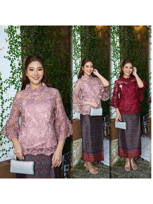 kudapy ชุดไทยประยุกต์ เสื้อลูกไม้+ผ้าถุงทอลายซิปหลัง มีซับทั้งตัว(สีแดง,สีชมพูกะปิ)