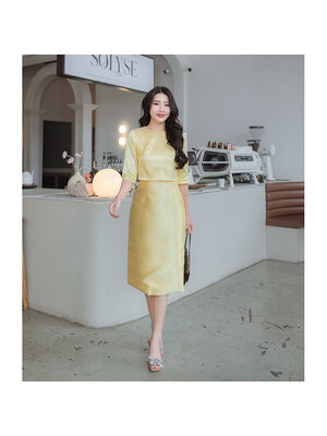 kudapy ชุดเซ็ท ผ้าลายไทยสีทอง แขนสามส่วน ใส่ออกงาน พิธีกร สวยดูดี