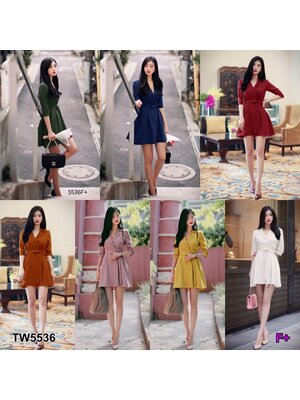 kudapy เดสรคอปกผูกโบว์ เดรสคอปก แขนยาว 5 ส่วน สีพื้นเรียบ เนื้อผ้าซาร่า มีเชือกผูกโบว์ที่เอว ชายกระโปรงผ่าหน้าเย็บติดกัน