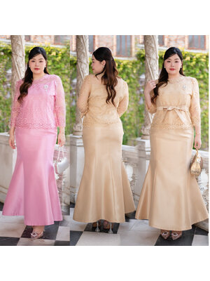 kudapy ชุดเซ็ทเสื้อ+กระโปรงทรงหางปลา งานผ้าไหมญี่ปุ่นเนื้อผ้ามันเงา อัดเรียบร้อย ตัวเสื้อตกแต่งปักลูกไม้ เกรดพรีเมี่ยมไม่แข็ง