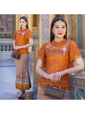 kudapy ชุดเซตเสื้อลูกไม้สีส้ม+กระโปรงทรงหางปลา ผ้าถุง ผ้าไหมแพรวากาฬสินธุ์