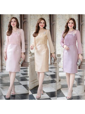 kudapy เดรสสั้น ผ้าไหมอิตาลี งานทอสี่เส้น งานหรูหรา ตัวเสื้อมีชิปหลัง ชับใน ด้านหน้าตกแต่งลูกไม้เวนิส