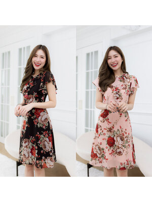 kudapy เดรสสั้นสีชมพู/สีดำ ผ้าชีฟอง ระบายรอบคอและอก มีดีเทลแต่งมุกขาวรอบคอสวยหรู ผ้าลายดอกสวยเด่นสดใส