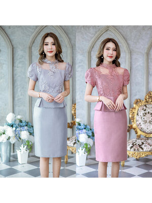 kudapy เดรสสั้นสีเทา/สีชมพูกะปิ ออกงาน ผ้าไหมญี่ปุ่น งานดีไซน์หวานๆ น่ารักแบบไทยๆ รุ่นนี้ด้านบนเป็นผ้าลูกไม้ซีทรูดีไซน์คอตั้งแขนตุ๊กตาน่ารักๆ