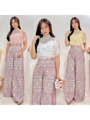 kudapy เซท 2ชิ้น เซตเสื้อลูกไม้แต่งระบายสีขาว,สีชมพู+กางเกงขาบานยาวพิมพ์ลายไทย