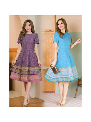 kudapy เดรสสั้นสีฟ้า/สีม่วง ผ้าฝ้ายทอลายไหมอุตรดิตถ์ แต่งกระโปรงย้วย detail ชายระบายต่อเชิงสวยงาม