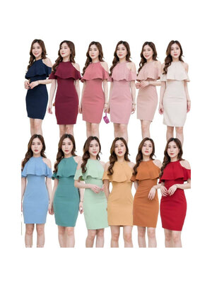 kudapy เดรสสั้นสีไวน์แดง/สีชมพูกลีบบัว/สีฟ้า/สีชมพูอ่อน เว้าไหล่ระบายผ้าบาบี้