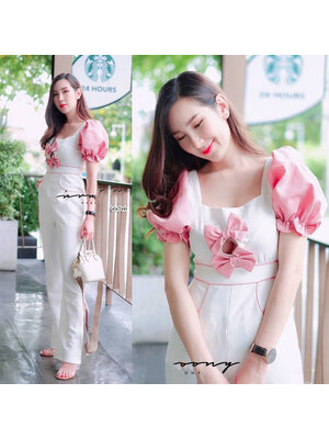 kudapy จั้มสูทขายาวผ้าซาร่าสีขาว ตัดต่อทูโทน กรี๊สสสสมาเลยค่ะชุดนี้ ขายดีตามหากันเยอะสุด