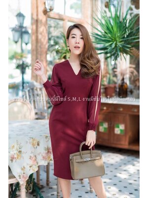 kudapy ชุดเดรสสั้นใส่ออกงานคอวี แขนยาวผ่าข้าง ผ้าฮานาโกะ สีฟ้า