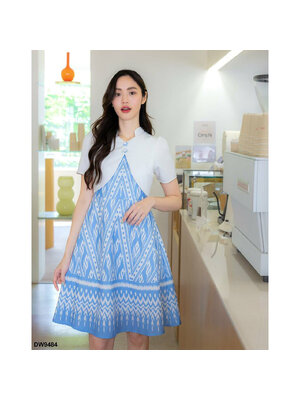 kudapy เดรสสั้นสีฟ้า ผ้าลายไทยกั๊กผ้าพื้น แขนสั้น ใส่ออกงานสวยดูดี