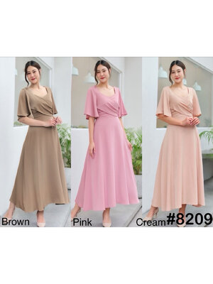 kudapy เดรสคอเหลี่ยม แขนกระดิ่ง ดีเทลป้ายอก เชือกผูกเก็บช่วงเอว กระโปรงฟรีสะโพก ลุคนั่งสะดวก