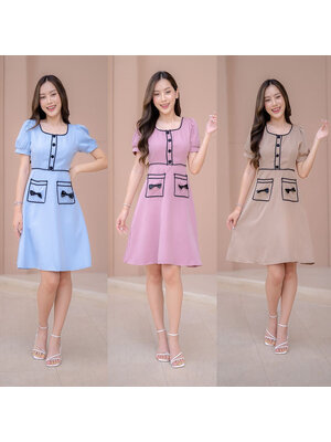 kudapy เดรสสั้นสีฟ้า/สีชมพู/สีน้ำตาล แต่งแถบกระเป๋าโบว์ สวยดูดี