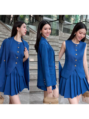 kudapy : เซ็ท 3 ชิ้น เสื้อแขนกุด+กระโปรง+Blazer แมทซ์ได้หลายลุค ตัวเสื้อแขนกุดกระดุมจริง กระเป๋าจริงด้านหน้า