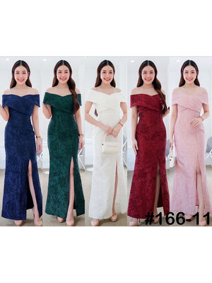 kudapy เดรสยาวสีขาว/สีชมพู/สีเขียว/สีกรม อกไขว้ใหญ่ เปิดบ่าผ่าหน้า เนื้อผ้าทอลายดอก ดีงาม เดรสใส่ออกงาน