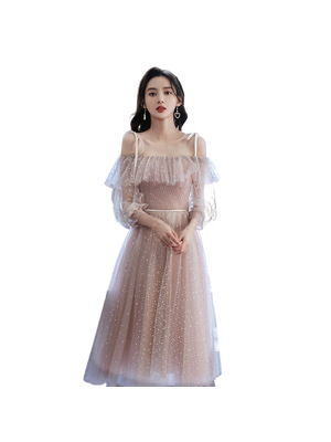 kudapy เดรสยาวราตรีไปงานสีครีมอมชมพู เดรสผ้าซาติน แต่งผ้ามุ้ง ทรงสวยมากค่ะ