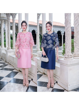 kudapy เดรสสั้นสีกรม/สีชมพู ผ้าไหมด้านบนเป็นงานผ้าลูกไม้ปักลายดอกไม้มีดิ้นผสมเพื่อความสวย