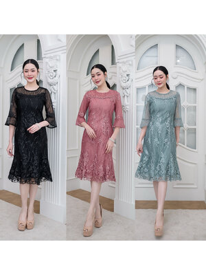 kudapy เดรสสั้นสีเขียว/สีชมพูกะปิ/สีดำ ลูกไม้ทั้งชุด งานปักดอกไม้ประดับเลื่อมโทนสีเดียวกับชุด ลายแถวไม้เลื้อยปักสลับงานสวยดูดี