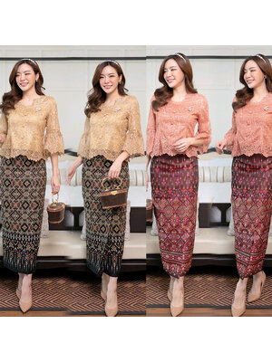 kudapy เซ็ทเสื้อลูกไม้ใยบวบดอกลอยเกรดพรีเมี่ยมสีส้ม/สีทอง มาพร้อมกับผ้าถุง ผ้าไหมแพรวากาฬสินทร์สำเร็จรูปอัดกาวอย่างดี