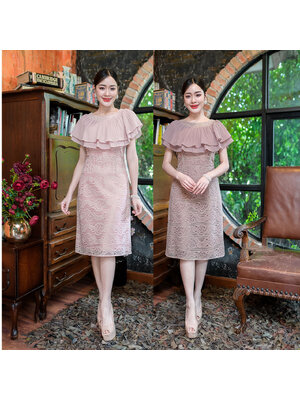 kudapy เดรสสั้นสีชมพูหม่น/สีโอวัลติน ผ้าลูกไม้ทั้งชุด ดีไซน์เอวต่อแบบสวยหวาน ดีเทลคลุมไหล่ด้วยผ้าชีฟองอัดพลีทสองชั้น