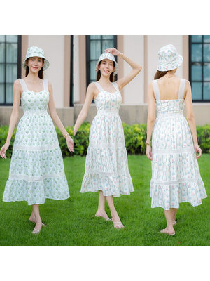 kudapy เดรสยาวสีขาว/สีฟ้า เดรสลายดอก+หมวก ลายดอกไม้สวยดูดี ใส่เที่ยวทะเล เบาสบายมากๆ