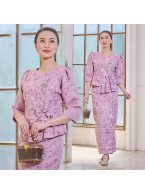 kudapy ชุดเซ็ทผ้าไทย เสื้อผ้าไหม ผ้าถุง ชุดออกงาน ไปวัด ชุดทำบุญ เสื้อผ้าไหม ผ้าไหมทอลาย อัดกาวทั้งชุด