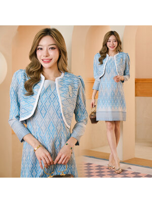 kudapy ชุดเซตไปงานแต่งสีฟ้า เสื้อ+เดรสแขนกุดลายตัด ผ้าไหมทอลายอย่างดี