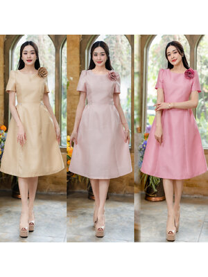 kudapy เดรสสั้นสีชมพู/สีทอง/สีชมพูพิ้งโกล ผ้าจิตลดา ตัวผ้าไหมจิตลดา ทรงเอทรงเจ้าหญิง คอกลมปาด แขนสั้นยกไหล่