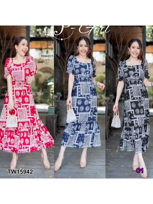 kudapy เดรสยาวสีกรมท่า ดำ แดง คอเหลี่ยมแขนพอง ผ้าวูลพีช พิมลายกราฟฟิก ชายเดรสระบาย