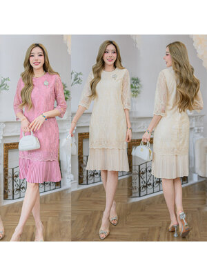 kudapy เดรสสั้นสีชมพูกะปิ /สีครีม ลูกไม้เกรดพรีเมี่ยม มีซับในและชิปซ่อนหลังกระโปรงแต่งอัดพลีทระบาย