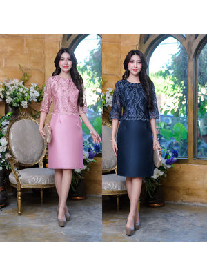 kudapy เดรสสั้นสีชมพู/สีกรม ผ้าไหมช่วงบนดีไซน์เย็บคลุมด้วยลูกไม้ตาข่ายทอผสมดิ้นและปักเลื่อมโทนสีเดียวกับเดรส
