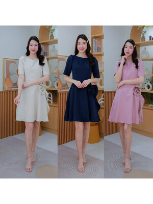 kudapy เดรสสั้นปกใบบัวกระโปรงทรงบาน