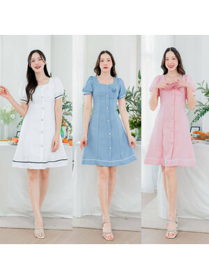 kudapy เดรสสั้นสีฟ้า/สีขาว/สีชมพู แขนตุ๊กตาดอกไม้ติดอก