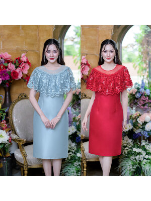 kudapy เดรสสั้นสีแดง/สีฟ้า ผ้าไหมคลุมไหล่เป็นผ้าปักหัวใจปักด้วยเลื่อมโทนสีเดียวกับชุดทำให้ดูวิ้งสวย