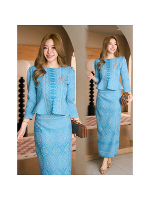 kudapy ชุดเซ็ทสีฟ้า ผ้าฝ้ายเอวระบายงดงามในความเป็นไทย อัดกาวอย่างดี เสื้อทรงเอวระบาย