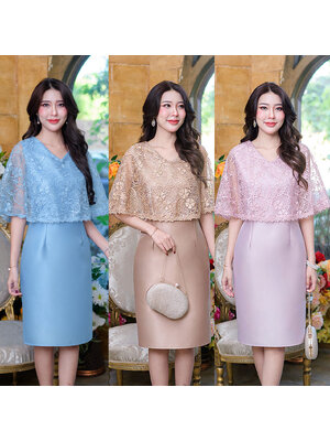 kudapy เดรสสั้นสีน้ำตาลอ่อน/สีชมพูอ่อน ดีไซน์เรียบหรู ตัวนี้เป็นผ้าไหมญี่ปุ่น คลุมด้วยผ้าลูกไม้ใยบวบลายปักดอกไม้ที่ผ้าสวยคุณภาพดี คอวี