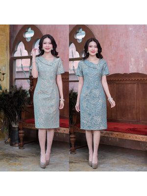 kudapy เดรสผ้า jacquard ทอลาย 3D เป็นลายนูนไหมสีทองอ่อน ผ้าลายสวยมากออกสไตล์ไทย
