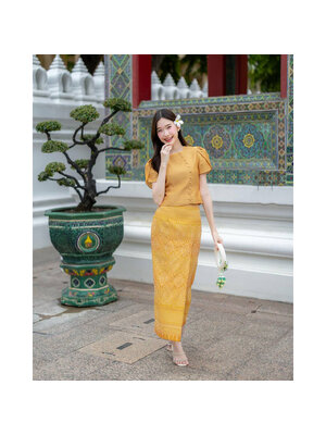 kudapy ชุดเซ็ทเสื้อ+ผ้าถุงลายไทย เสื้อแขนสั้นแต่งกระดุมหน้า ใส่ออกงาน งานบุญ งานวัด งานบวช ชุดลิซ่า