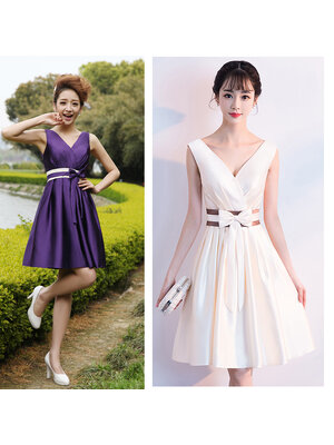 kudapy เดรสสั้นสีครีม/ม่วง แขนกุด ผ้าซาติน คาดเอวสีทอง แต่งโบว์ตรงเอว