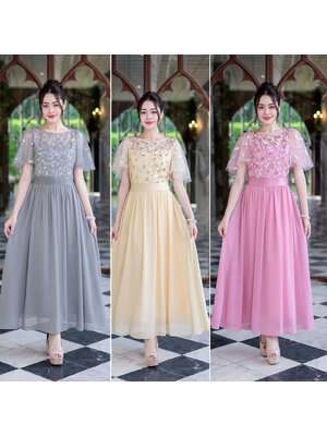 kudapy เดรสยาวสีเทา/สีชมพู/สีเหลือง ผ้าพริ้วสวยความยาวคลุมข้อเท้า ช่วงตัวเป็นงานลูกไม้ปักลายใบไม้แต่งเลื่อมเลื้อยสวยงาม แขนระบายใส่สวยตามรูป