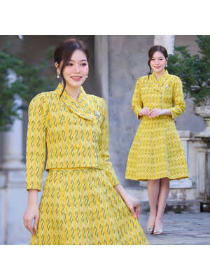 kudapy ชุดเซตไปงานแต่งสีเหลือง ลายขอ เสื้อ+กระโปรง ผ้าไหมทอลายอย่างดี
