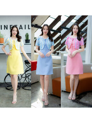 kudapy เดรสสั้นสีชมพู/สีเหลือง/สีฟ้า แต่งกั๊กลายไทยผูกโบว์