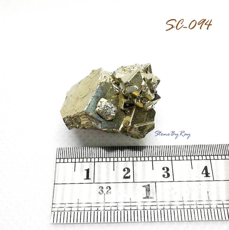 ไพไรต์ (Pyrite Octahedra Peru)