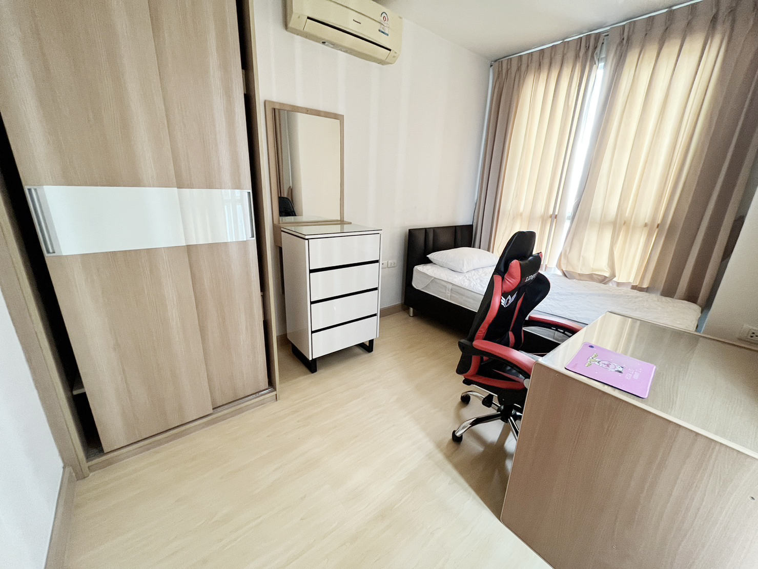 ปล่อยเช่าคอนโด Life @ Ratchada-Huai Khwang (ไลฟ์ แอท รัชดา-ห้วยขวาง) - 2ห้องนอน 1ห้องน้ำ 1ห้องนั่งเล่น - ใกล้ MRTห้วยขวาง - ขนาดห้อง 55 ตรม. ชั้น 11