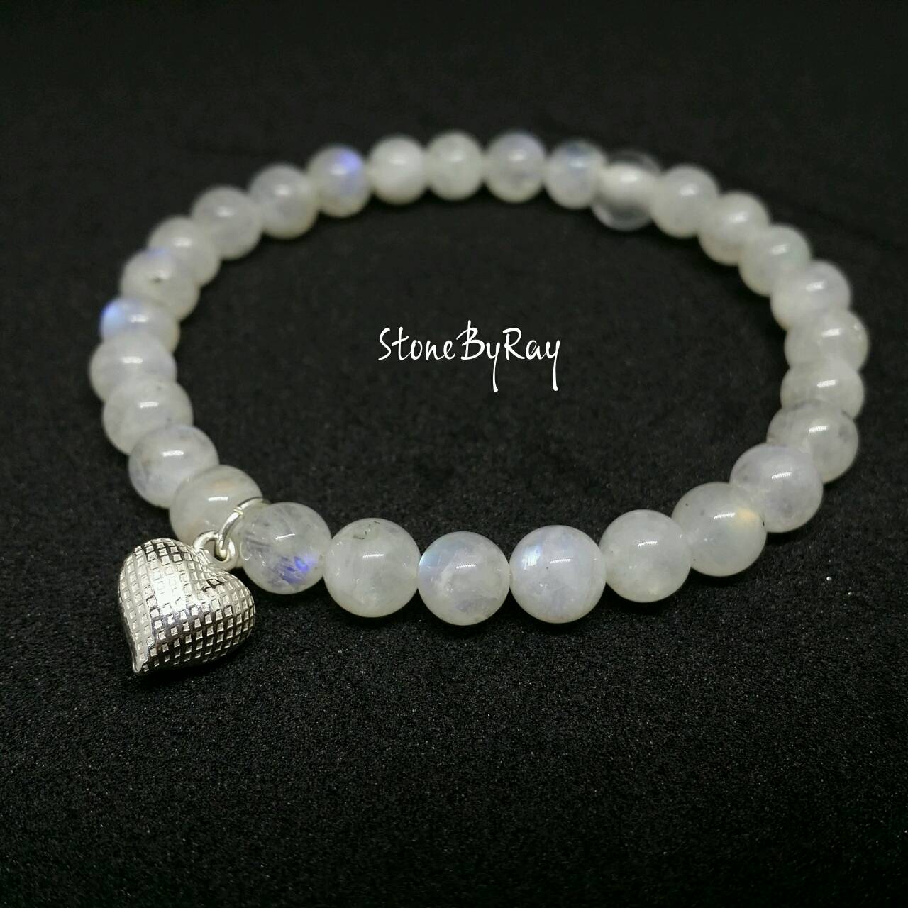 สร้อยข้อมือมูนสโตน(Moonstone)