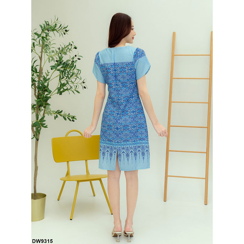kudapy เดรสสั้นสีฟ้า/สีชมพู/สีม่วง ผ้าลายไทยแขนกลีบบัว