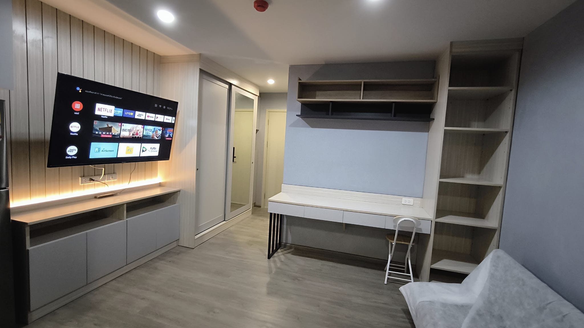 ให้เช่าคอนโด REACH Phahon Yothin 52 (รีช พหลโยธิน 52) ตกแต่งเฟอร์ครบมีเครื่องซักผ้า 1ห้องนอน ห้องครัวแบบปิด ใกล้ BTS สะพานใหม่